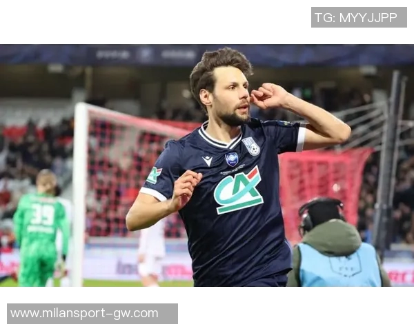 维蒂尼亚赞瓜帅魅力希望在其麾下踢球称其理念与恩里克相似 维蒂尼亚赞瓜帅魅力希望在其麾下踢球称其理念与恩里克相似